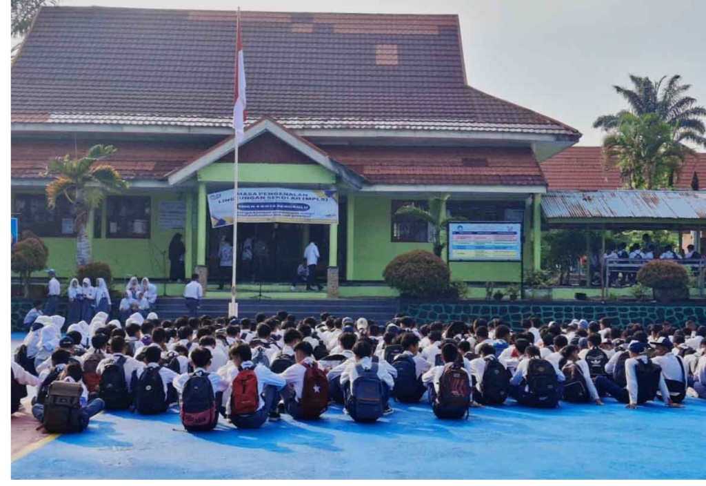 “SMK N 4 Kota Bengkulu Bagikan Ijazah Secara Gratis”